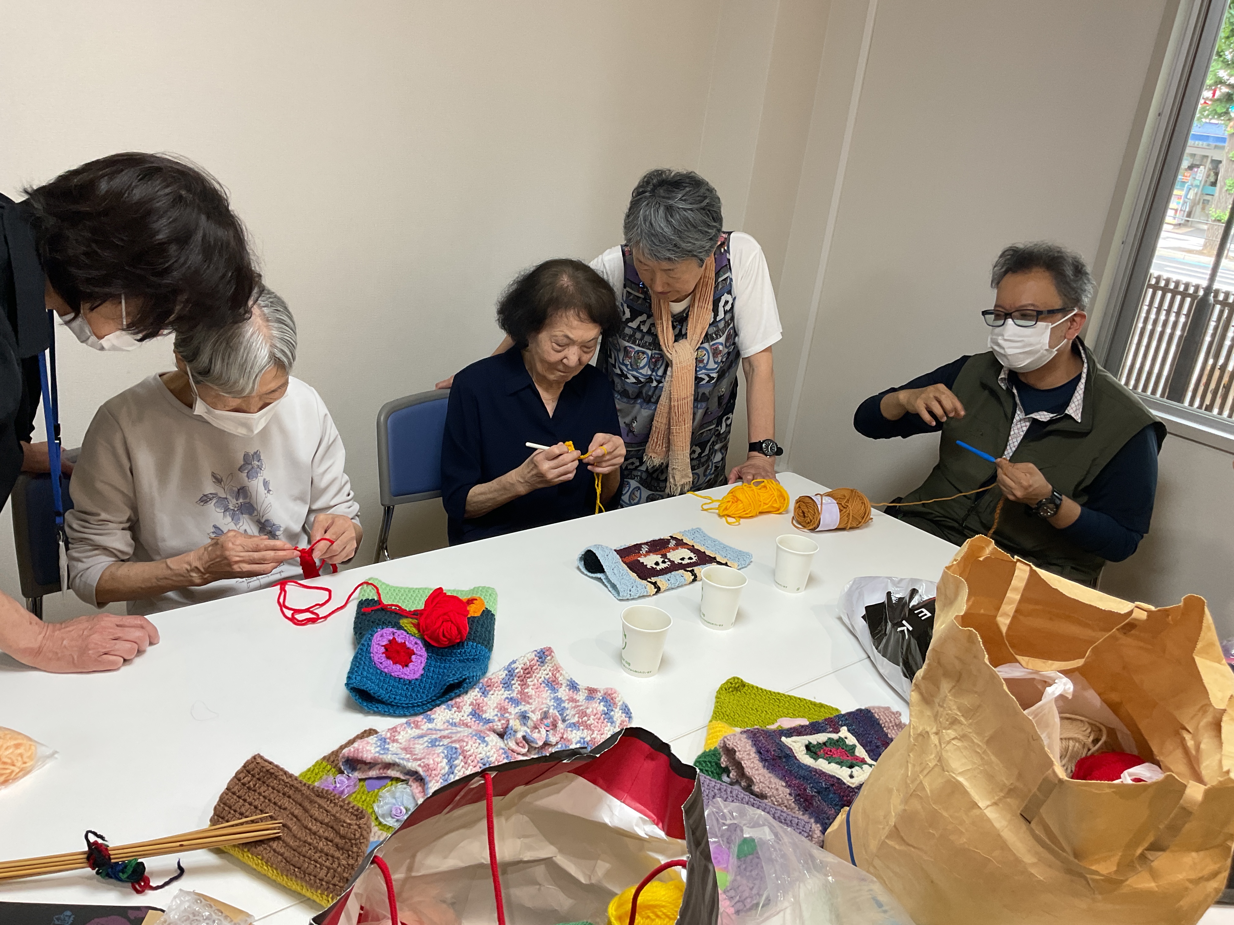 あやめカフェにて編み物教室！🧶