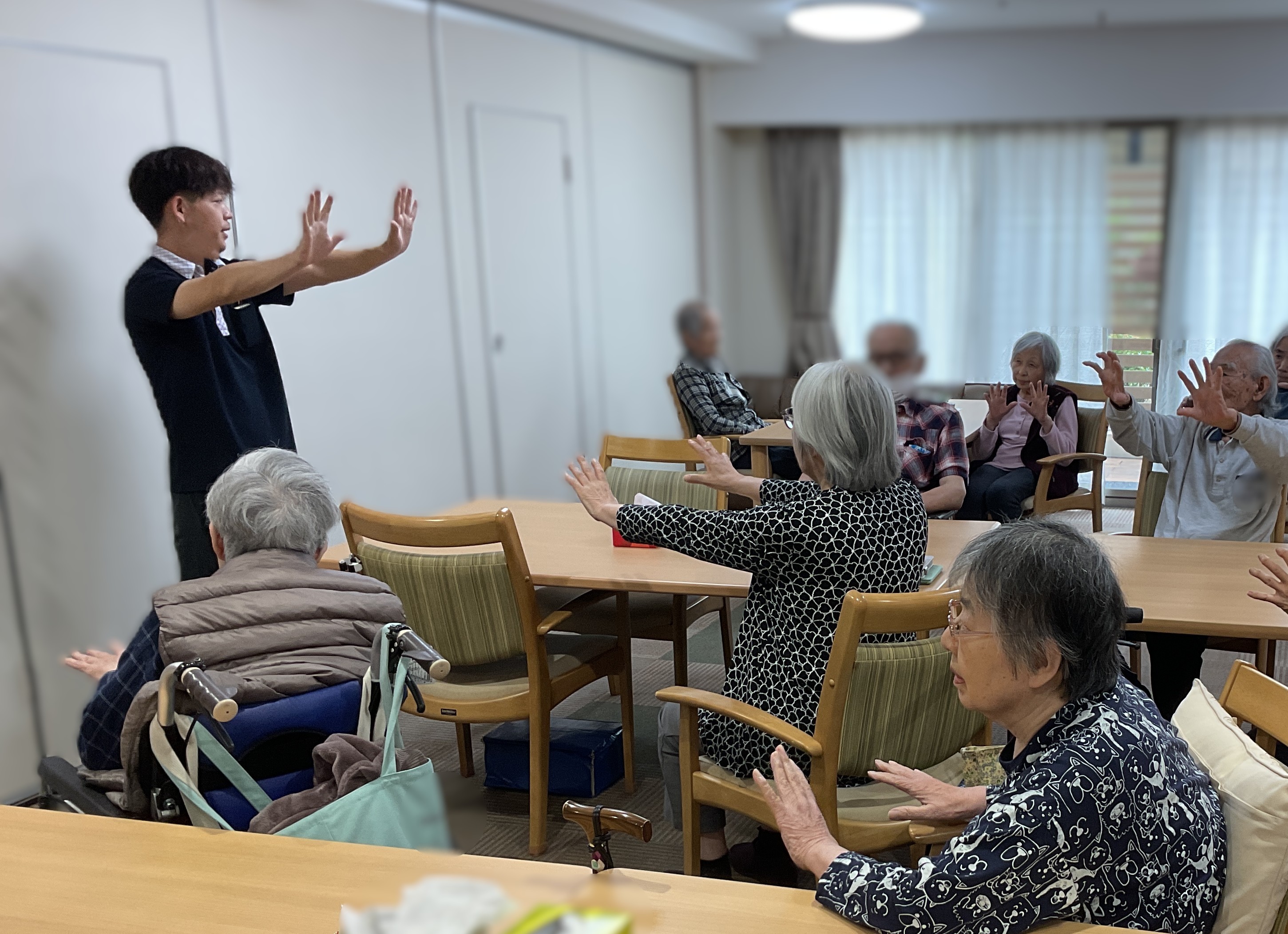 🎉🤗足立六木小規模🤗新施設長です‼️🎉