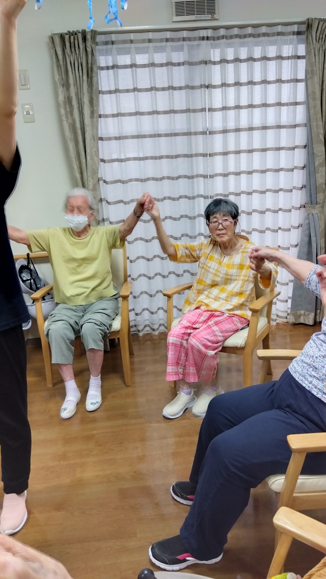 かぁ～ごめ♬かぁ～ごめ♬