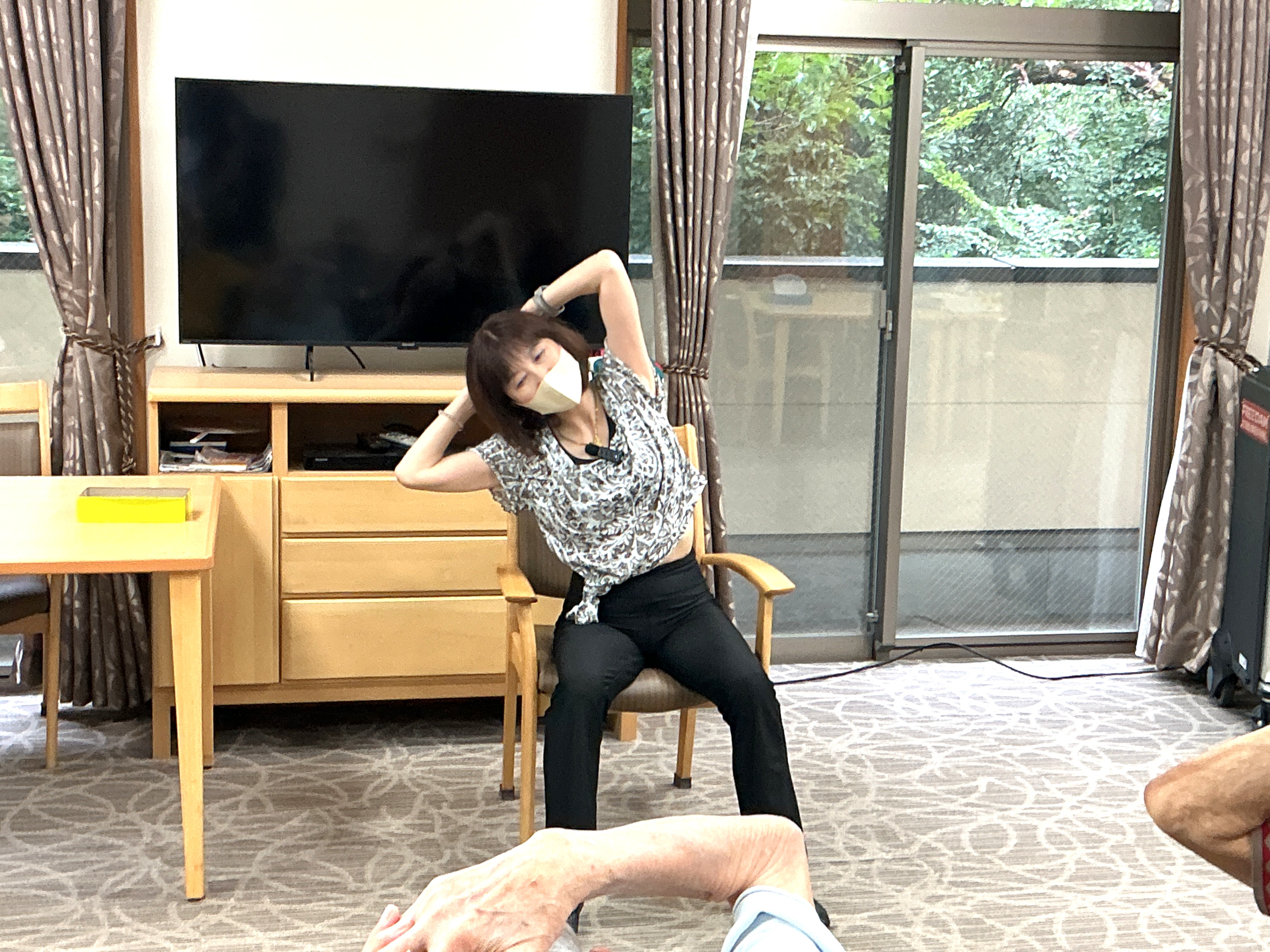 シニアヨガ