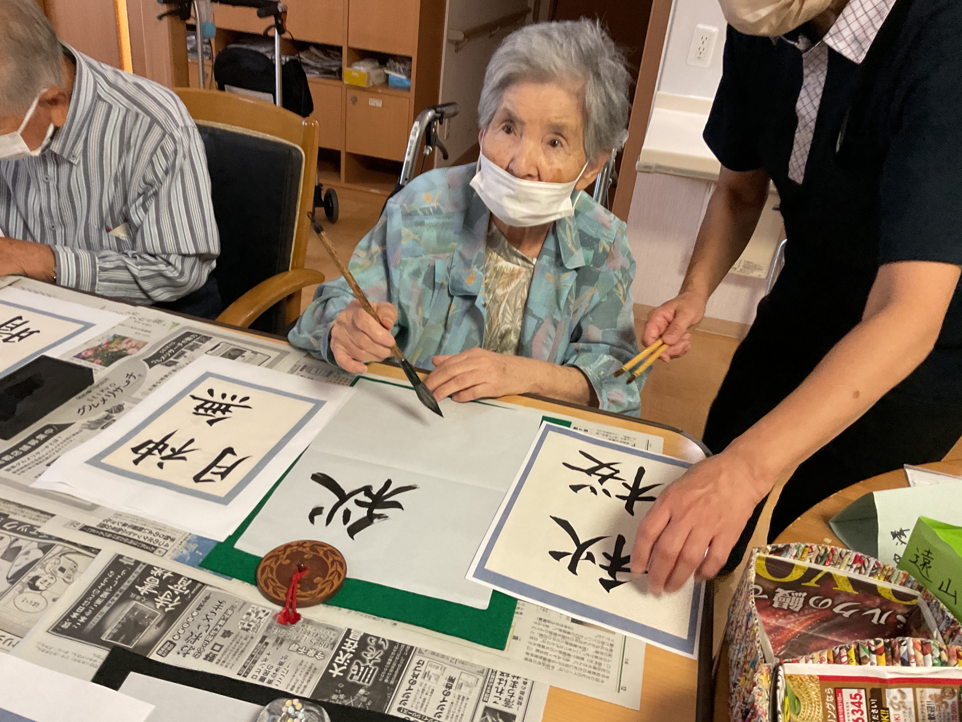 皆様真剣に🖋️
