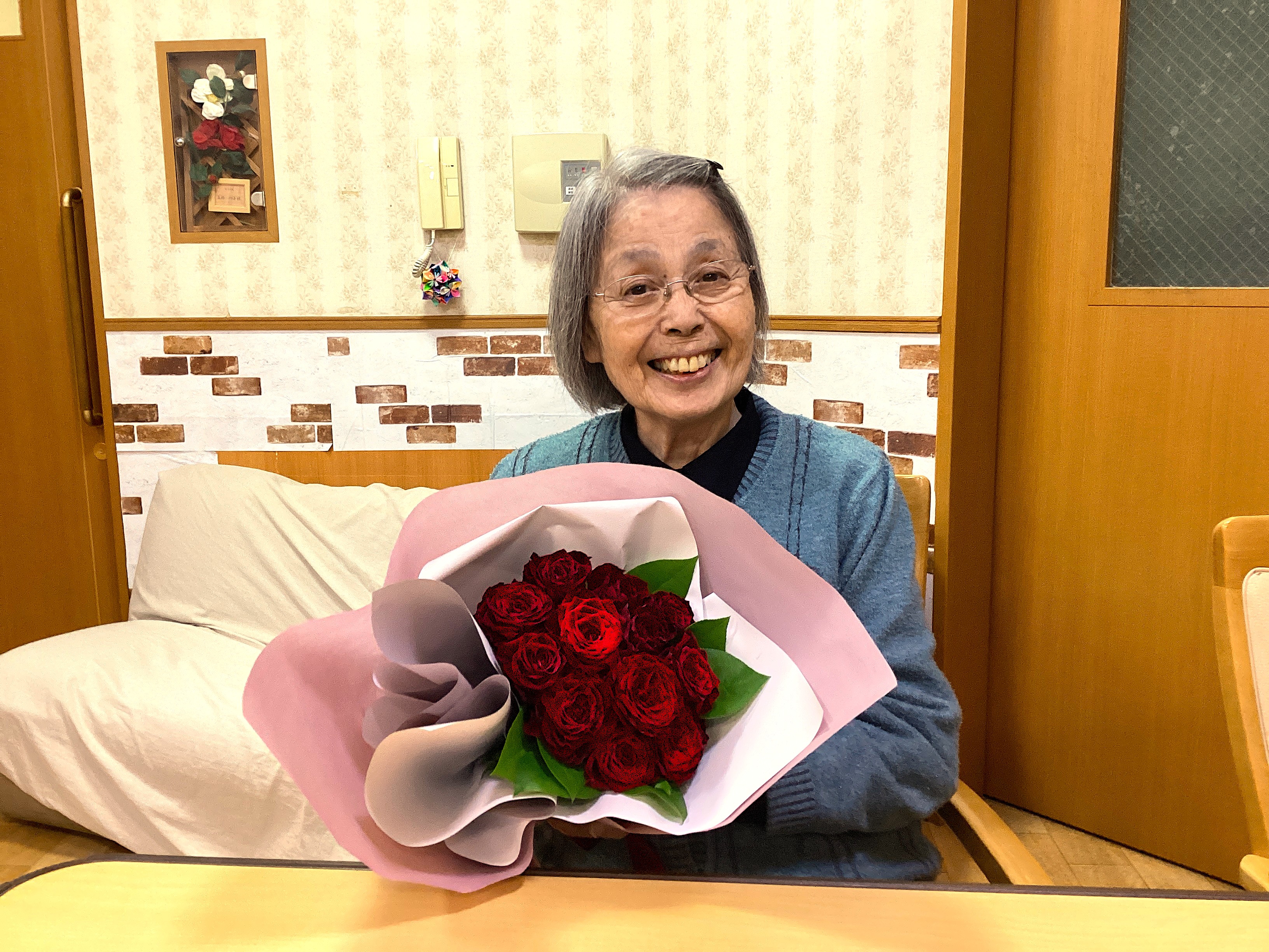 敬老の日にご家族から頂いた薔薇で・・・( *´艸｀)